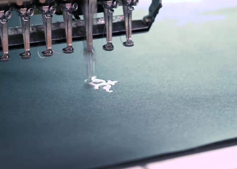 スパンコール刺繍動画 - グレイスエンブ